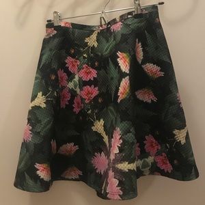 Ted Baker Skirt. Size 6.